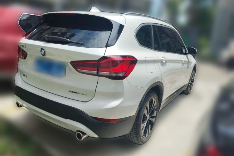 Used BMW X1 2020 sDrive20Li Fashion Model Rear Right 45 Deg
