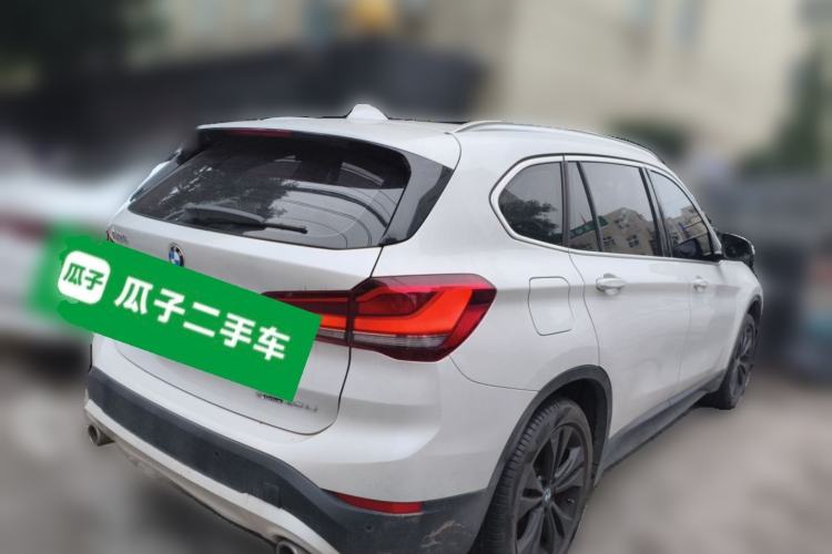 Used BMW X1 2020 sDrive20Li Fashion Model Rear Right 45 Deg