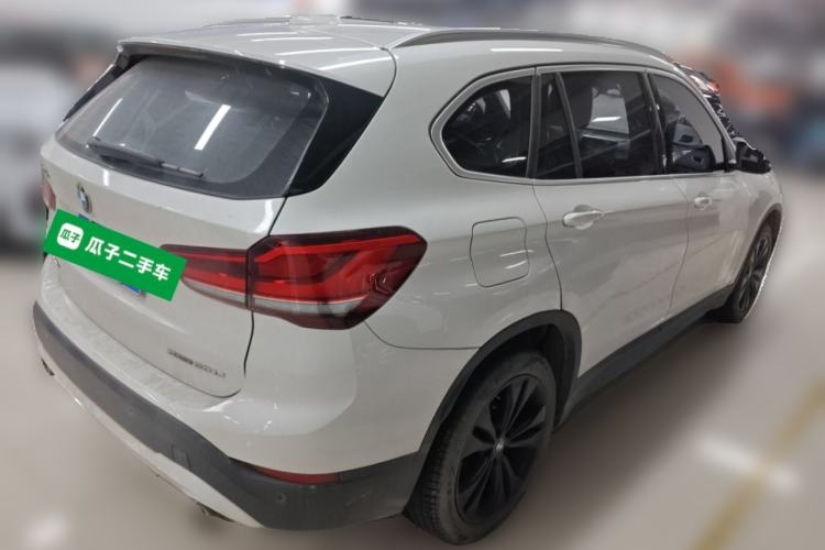 Used BMW X1 2020 sDrive20Li Fashion Model Rear Right 45 Deg