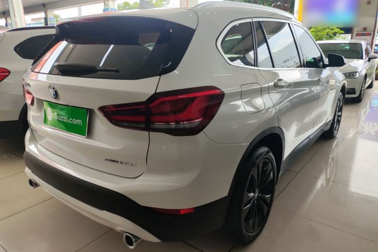 Used BMW X1 2020 sDrive20Li Fashion Model Rear Right 45 Deg