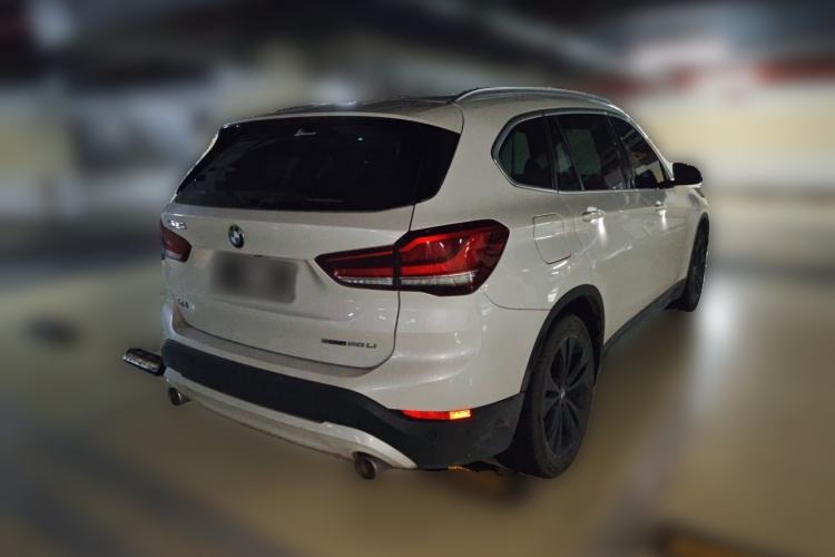 Used BMW X1 2020 sDrive20Li Fashion Model Rear Right 45 Deg