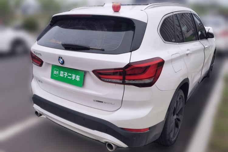 Used BMW X1 2020 sDrive20Li Fashion Model Rear Right 45 Deg