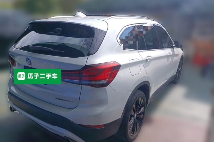 Used BMW X1 2020 sDrive20Li Fashion Model Rear Right 45 Deg