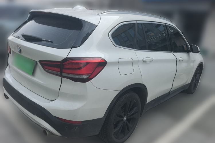 Used BMW X1 2020 sDrive20Li Fashion Model Rear Right 45 Deg