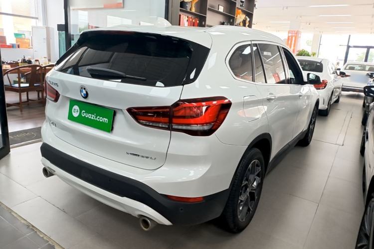 Used BMW X1 2020 sDrive25Li Leading Model Rear Right 45 Deg