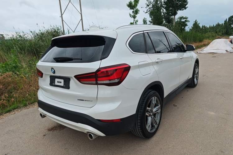 Used BMW X1 2020 sDrive20Li Fashion Model Rear Right 45 Deg