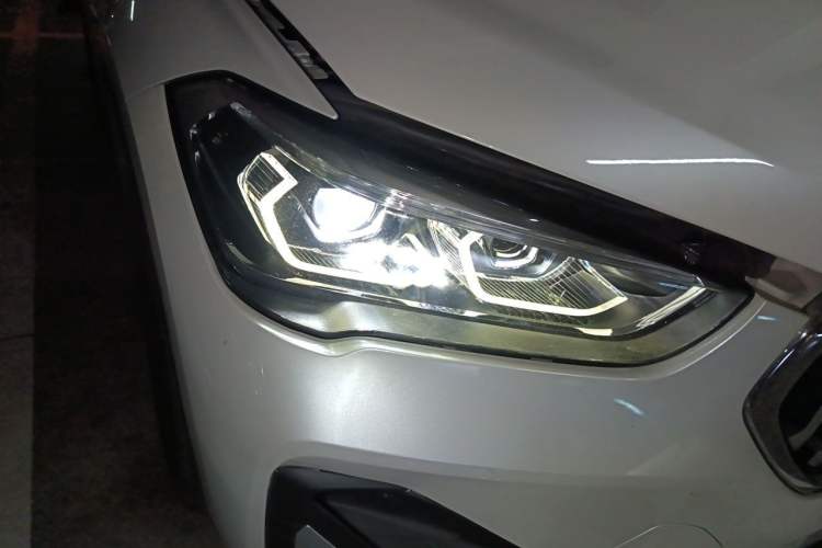 Used BMW X1 2020 sDrive20Li Premium Edition Right Front Headlight