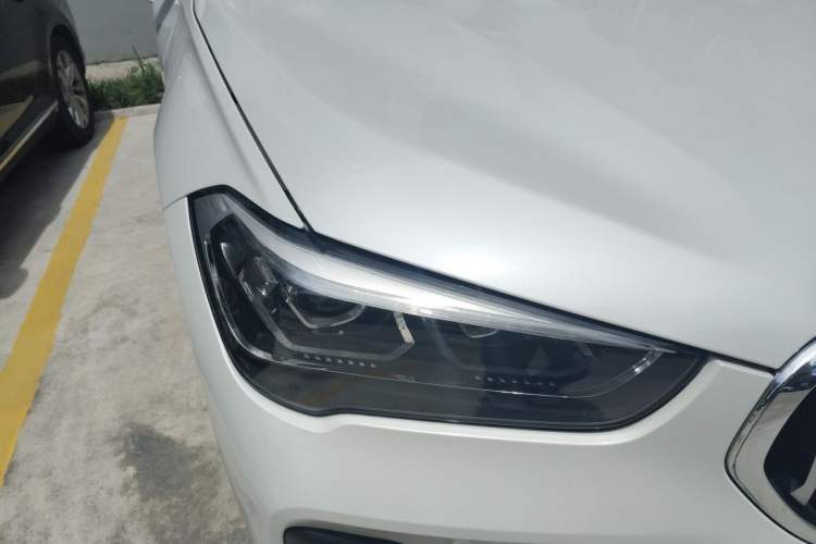 Used BMW X1 2020 sDrive20Li Fashion Model Right Front Headlight