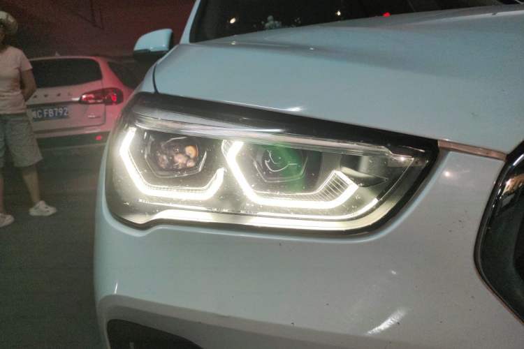 Used BMW X1 2020 sDrive25Li Leading Model Right Front Headlight