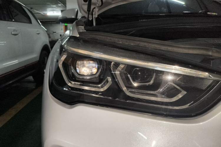 Used BMW X1 2020 sDrive20Li Premium Edition Right Front Headlight