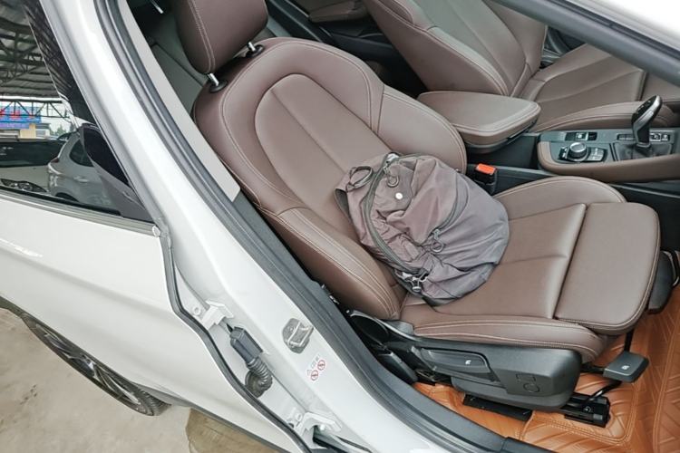 Used BMW X1 2020 sDrive20Li Fashion Model Right Front Seat