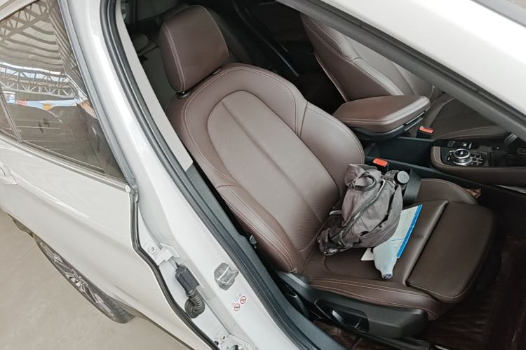 Used BMW X1 2020 xDrive25Li Luxury Edition Right Front Seat