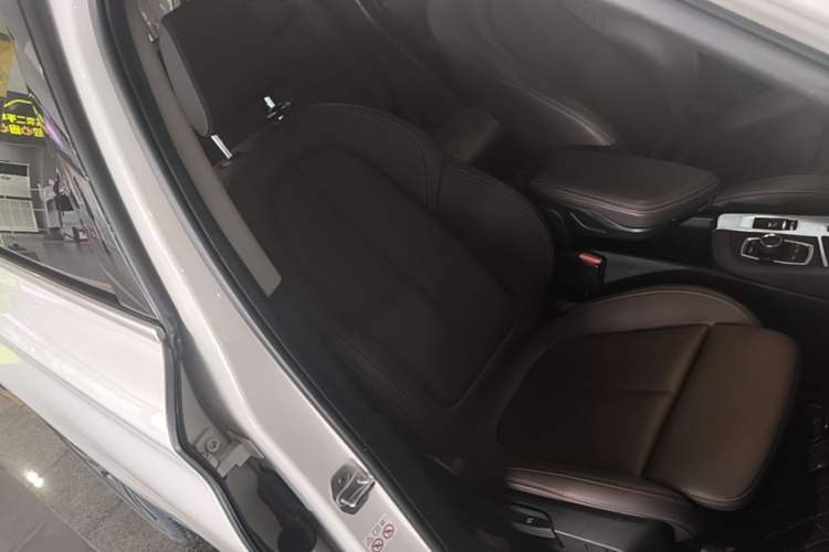 Used BMW X1 2020 sDrive20Li Fashion Model Right Front Seat