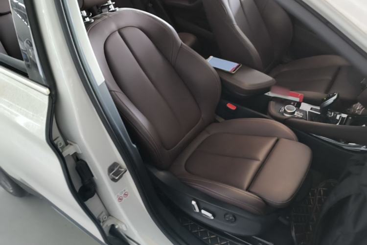 Used BMW X1 2020 sDrive20Li Premium Edition Right Front Seat