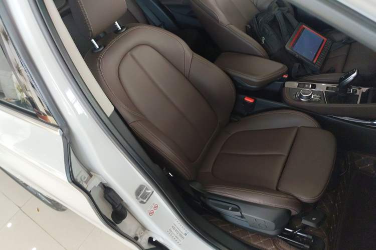 Used BMW X1 2020 sDrive20Li Premium Edition Right Front Seat