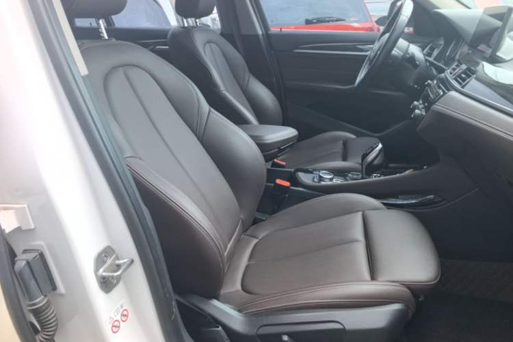 Used BMW X1 2020 xDrive25Li Luxury Edition Right Front Seat