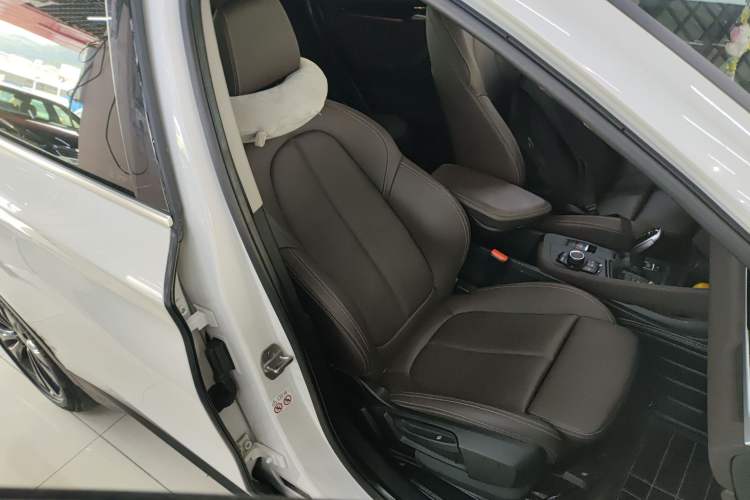 Used BMW X1 2020 sDrive20Li Fashion Model Right Front Seat