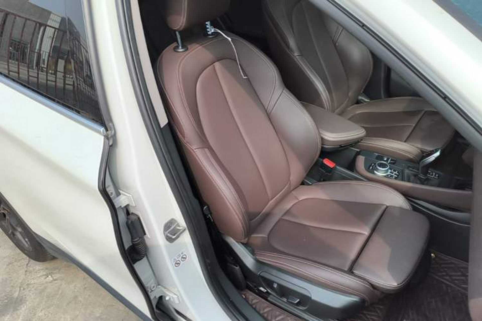 Used BMW X1 2020 sDrive25Li Leading Model Right Front Seat