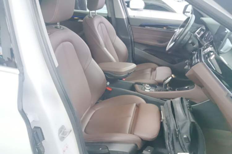 Used BMW X1 2020 sDrive20Li Premium Edition Right Front Seat