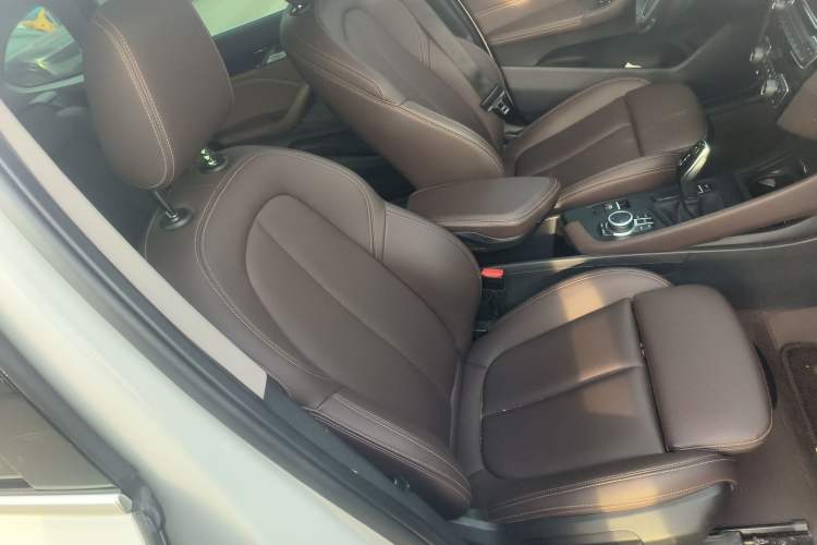 Used BMW X1 2020 sDrive25Li Leading Model Right Front Seat