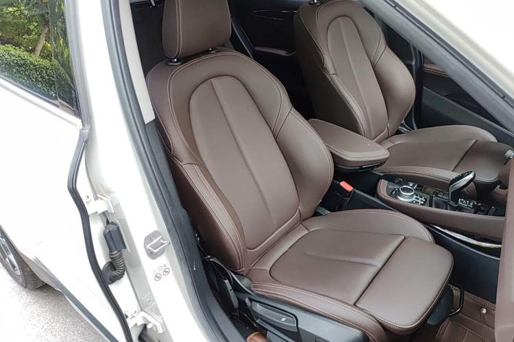Used BMW X1 2020 sDrive20Li Premium Edition Right Front Seat