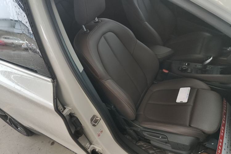 Used BMW X1 2020 sDrive20Li Fashion Model Right Front Seat