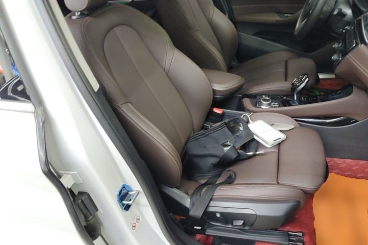 Used BMW X1 2020 xDrive25Li Luxury Edition Right Front Seat
