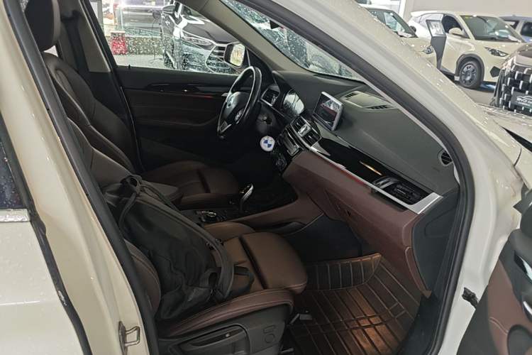 Used BMW X1 2020 sDrive20Li Fashion Model Right Front Seat