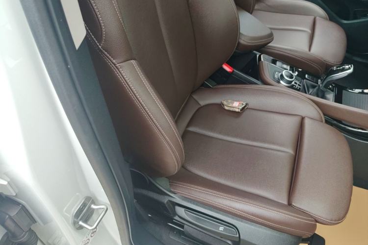 Used BMW X1 2020 sDrive20Li Premium Edition Right Front Seat