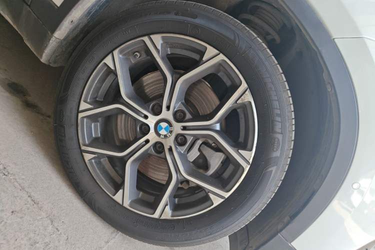 Used BMW X1 2020 sDrive25Li Leading Model Right Front Wheel Hub
