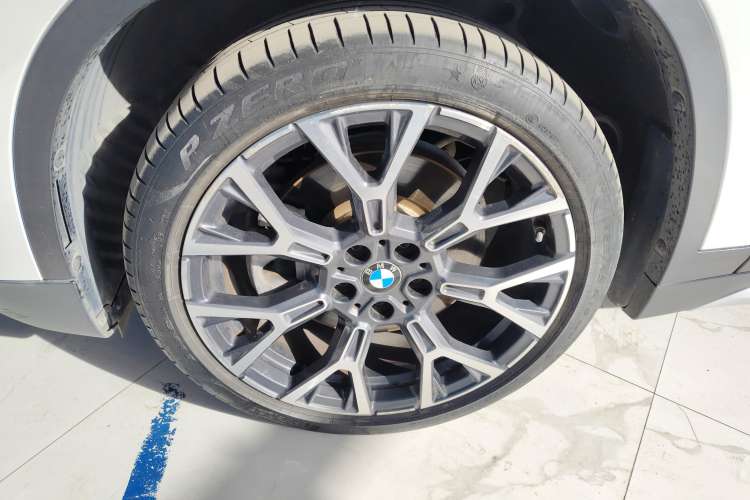 Used BMW X1 2020 xDrive25Li Luxury Edition Right Front Wheel Hub