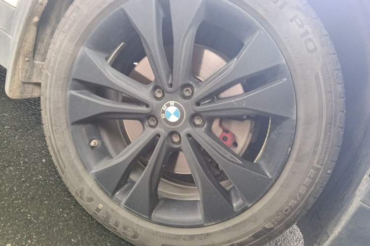 Used BMW X1 2020 sDrive20Li Fashion Model Right Front Wheel Hub