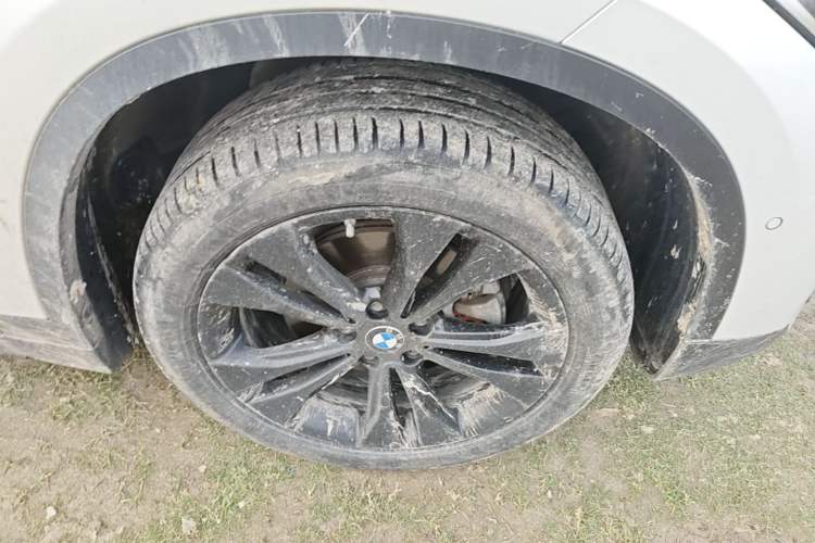 Used BMW X1 2020 sDrive20Li Fashion Model Right Front Wheel Hub