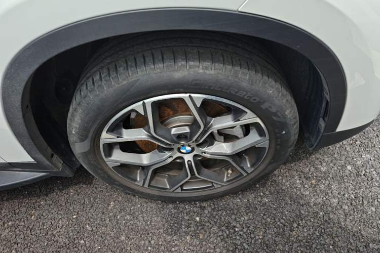 Used BMW X1 2020 sDrive25Li Leading Model Right Front Wheel Hub