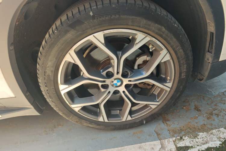 Used BMW X1 2020 sDrive25Li Leading Model Right Front Wheel Hub