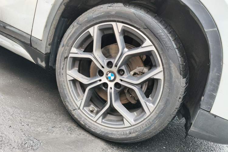 Used BMW X1 2020 sDrive20Li Premium Edition Right Front Wheel Hub