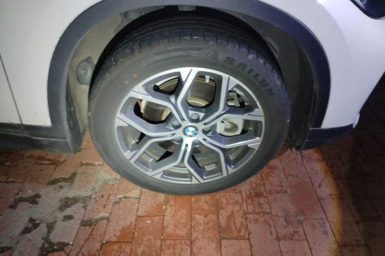 Used BMW X1 2020 sDrive25Li Leading Model Right Front Wheel Hub