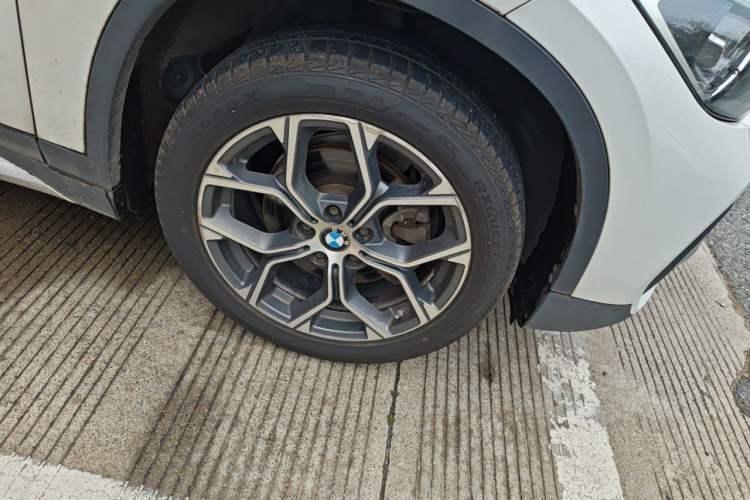 Used BMW X1 2020 sDrive20Li Fashion Model Right Front Wheel Hub