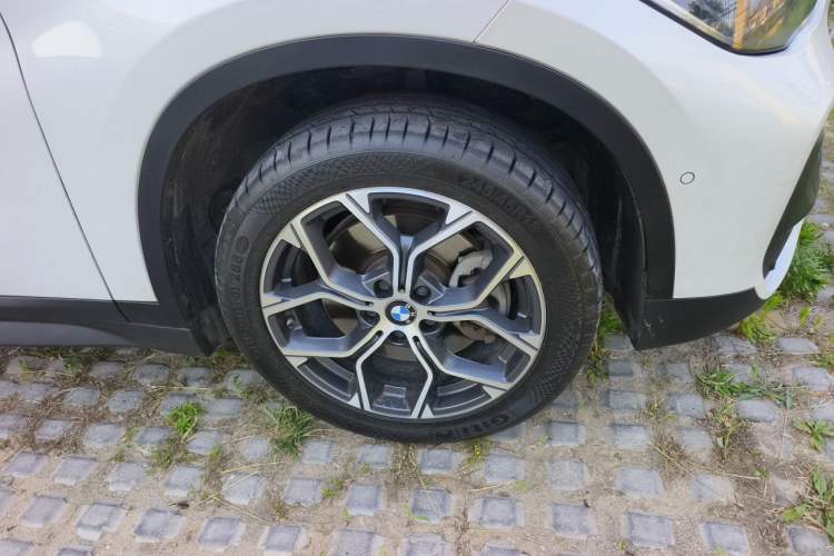Used BMW X1 2020 sDrive25Li Leading Model Right Front Wheel Hub