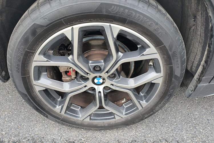 Used BMW X1 2020 sDrive20Li Premium Edition Right Front Wheel Hub