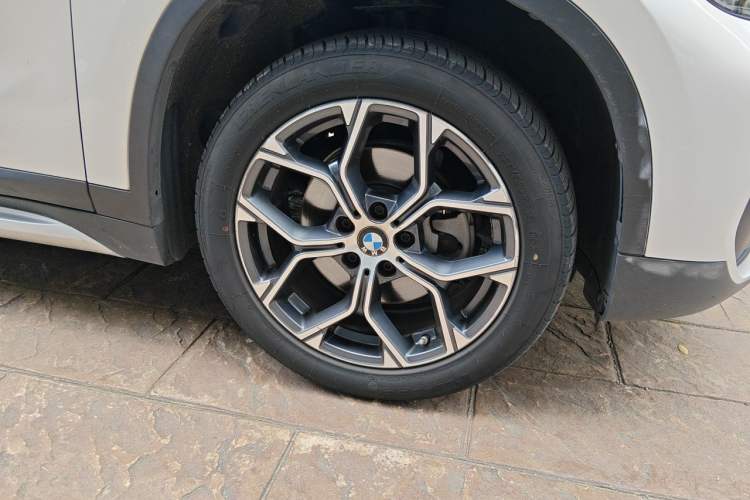 Used BMW X1 2020 sDrive20Li Premium Edition Right Front Wheel Hub