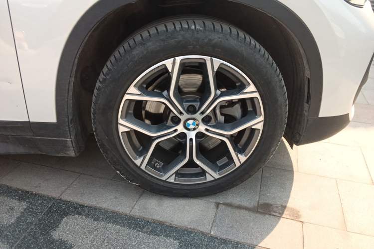 Used BMW X1 2020 sDrive25Li Leading Model Right Front Wheel Hub