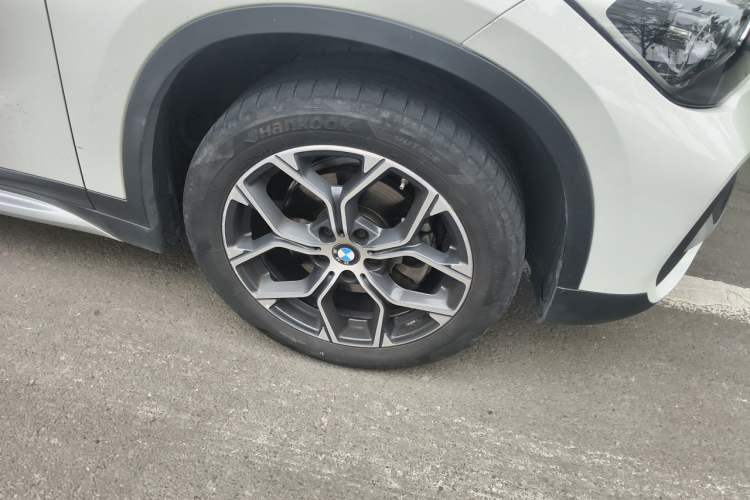 Used BMW X1 2020 sDrive20Li Premium Edition Right Front Wheel Hub