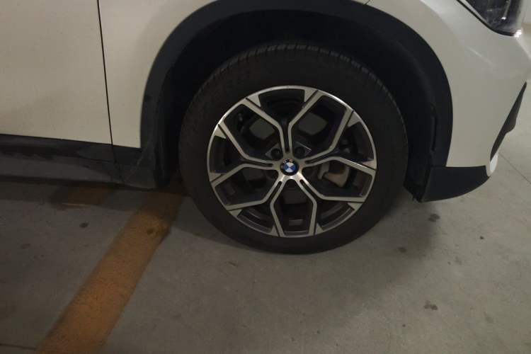 Used BMW X1 2020 sDrive25Li Leading Model Right Front Wheel Hub