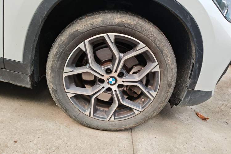 Used BMW X1 2020 sDrive25Li Leading Model Right Front Wheel Hub