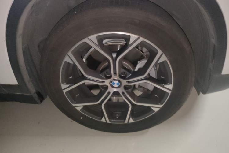 Used BMW X1 2020 sDrive25Li Leading Model Right Front Wheel Hub
