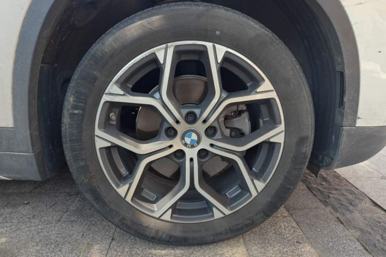 Used BMW X1 2020 sDrive20Li Premium Edition Right Front Wheel Hub