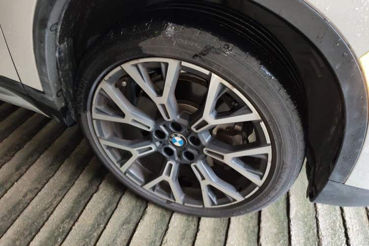Used BMW X1 2020 xDrive25Li Luxury Edition Right Front Wheel Hub