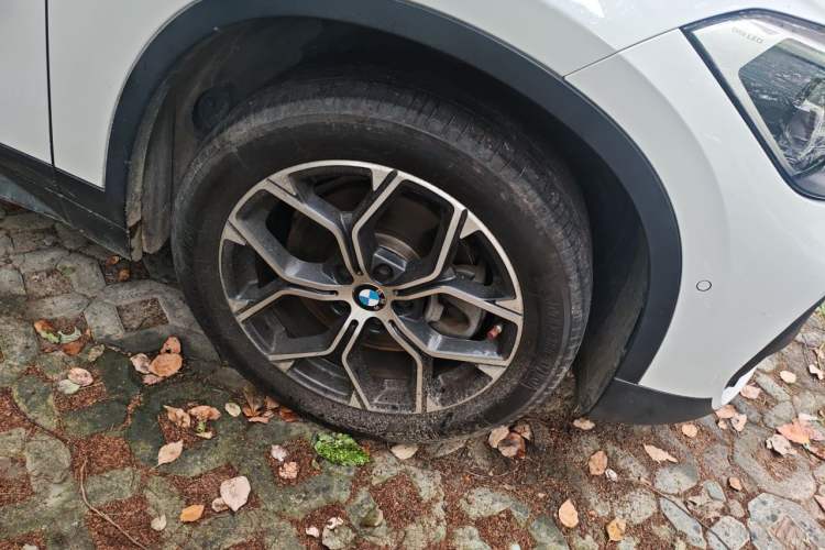 Used BMW X1 2020 sDrive25Li Leading Model Right Front Wheel Hub