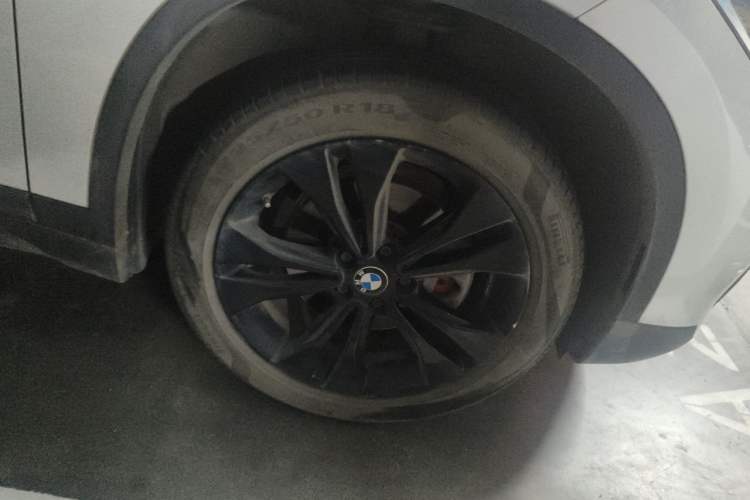Used BMW X1 2020 sDrive20Li Fashion Model Right Front Wheel Hub